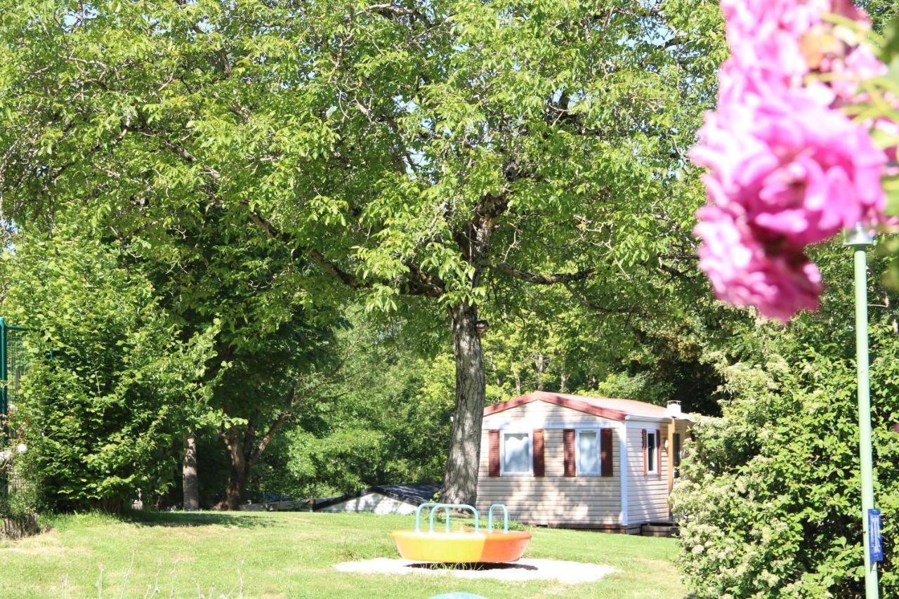 Camping Domaine De Mepillat Saint-Nizier-le-Bouchoux Εξωτερικό φωτογραφία