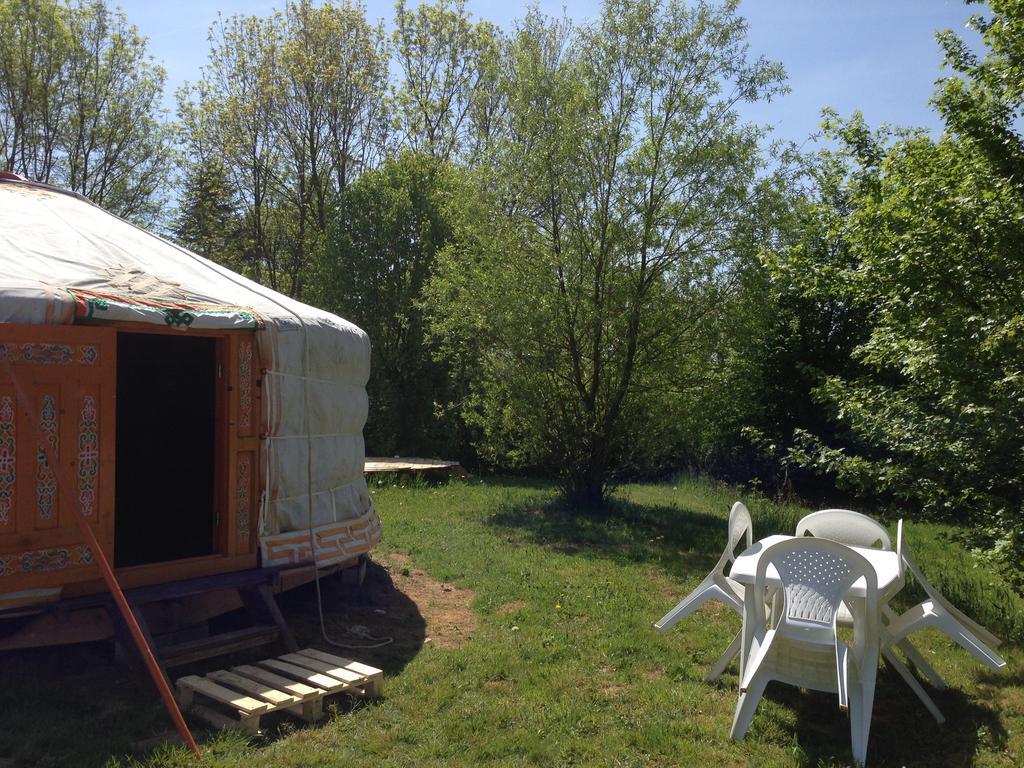 Camping Domaine De Mepillat Saint-Nizier-le-Bouchoux Δωμάτιο φωτογραφία