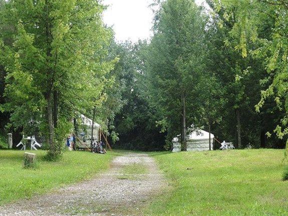 Camping Domaine De Mepillat Saint-Nizier-le-Bouchoux Εξωτερικό φωτογραφία